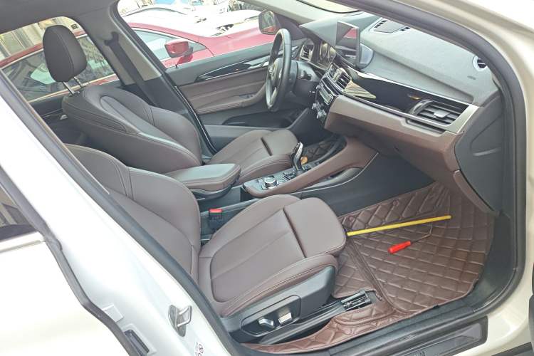 Used BMW X1 2022 sDrive25Li Leading Model
