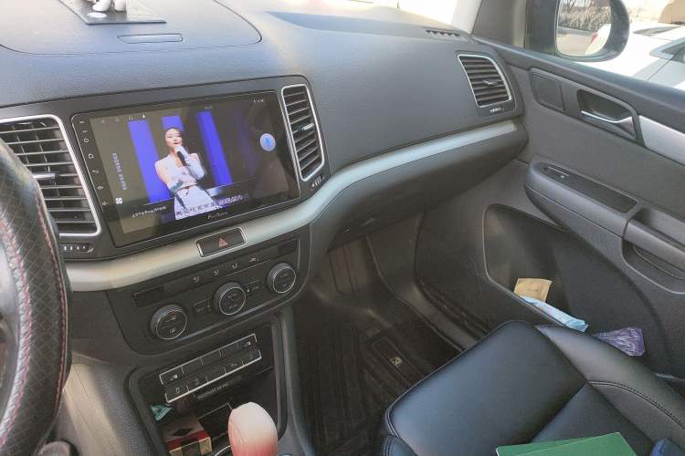 Used Volkswagen Sharan 2018 380TSI Comfort Edition 7-Seater
