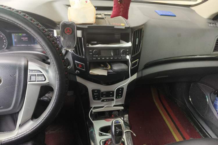 Used BYD e5 2018 450 Smart Connect Enjoyment Version

