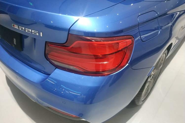 Used BMW 2 Series (Import) 2018 225i Convertible Coupe M Sport Edition
