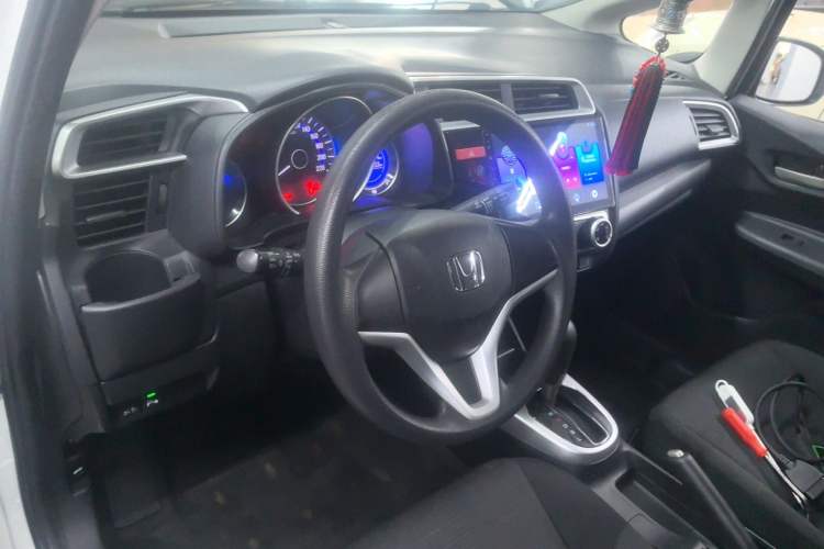 Used Honda Fit 2014 1.5L SE CVT Fashion Model