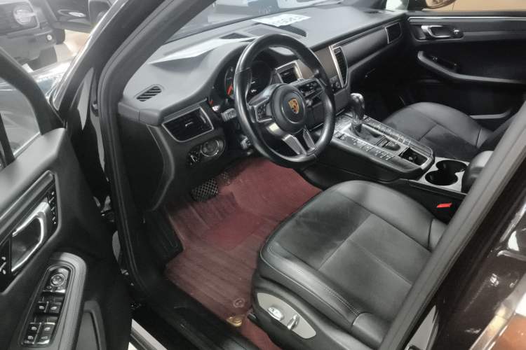 Used Porsche Macan 2017 Macan 2.0T Driver Seat