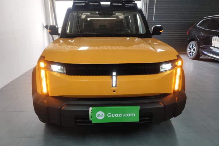 Used iCAR 03 2024 501km Four-wheel Drive Long-Range Advanced Version