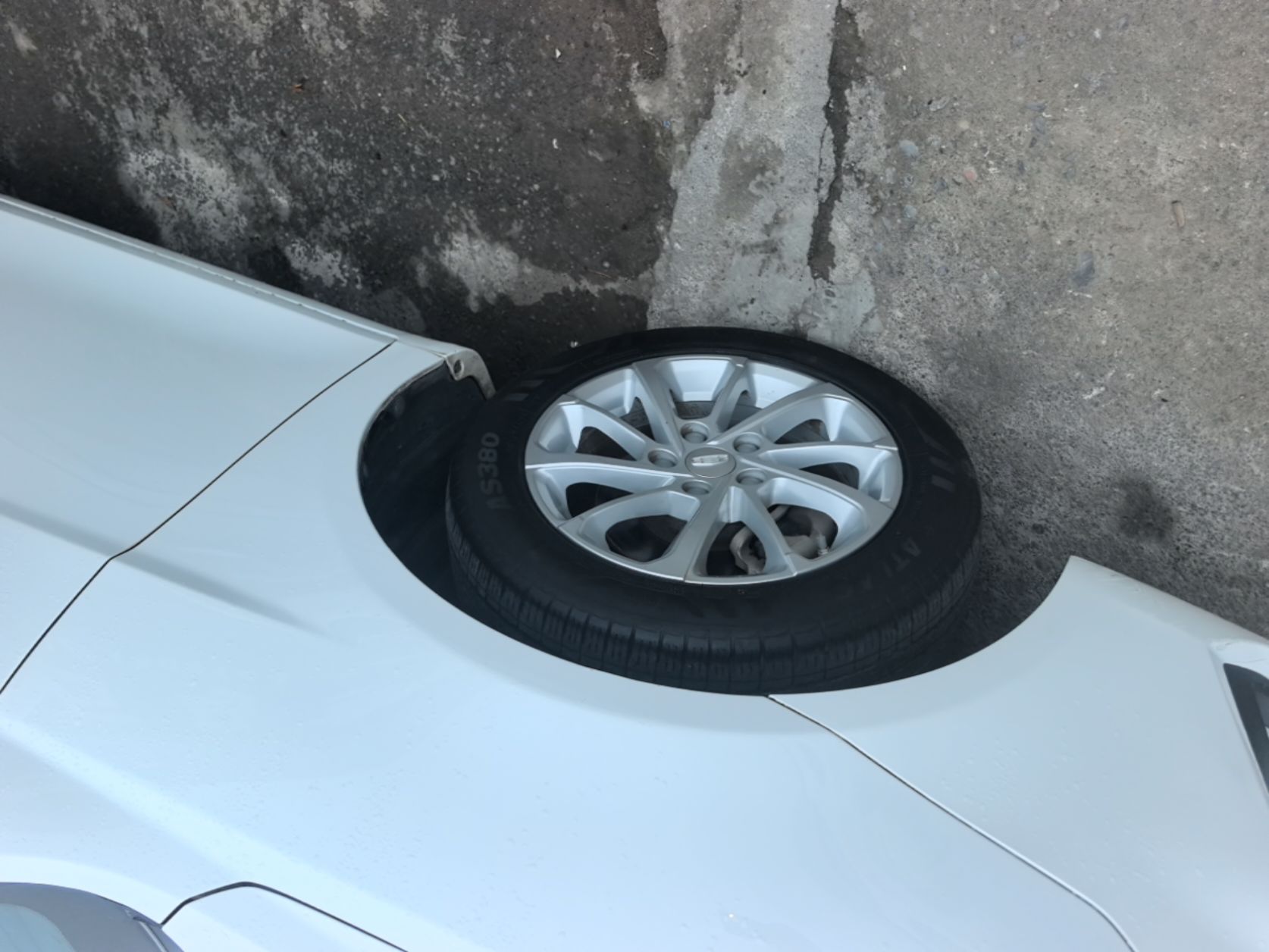 Geely Auto Emgrand 2021 UP 1.5L Manual Luxury Model — снимка 10