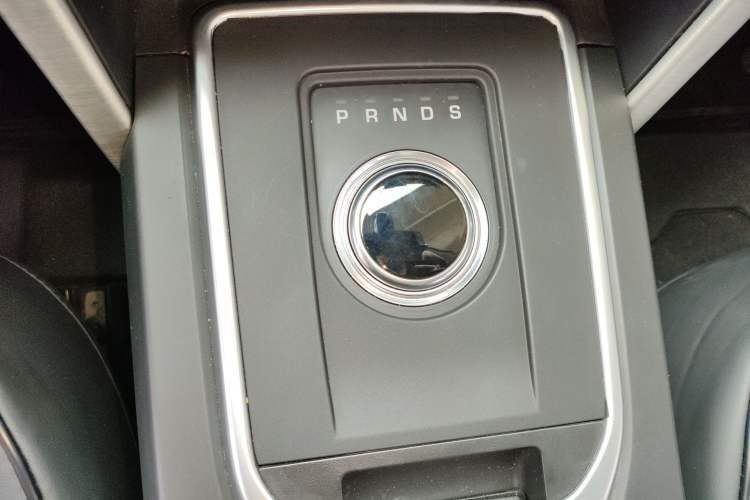 Used Land Rover Discovery Sport 2017 2.0T SE