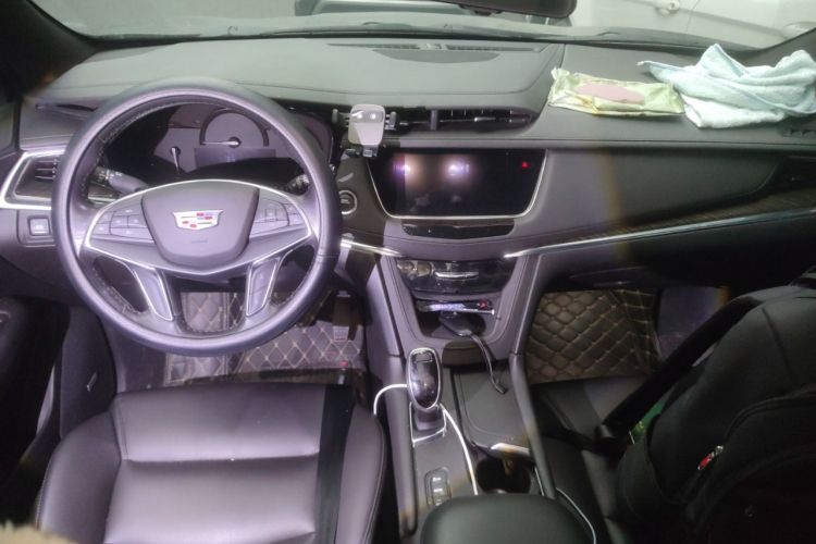 Used Cadillac XT5 2018 28E Four-Wheel Drive Tech Version