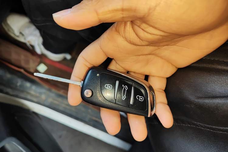 Used Wuling Hongguang S3 2018 1.5L Manual Luxury Model China V Standard