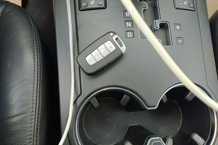 Used Kia Borrego 2015 3.8L Luxury Edition China IV Vehicle Key