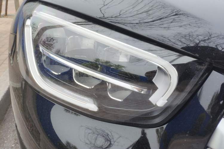 Used Mercedes-Benz GLC 2021 GLC 300 L 4MATIC Dynamic Model Right Front Headlight