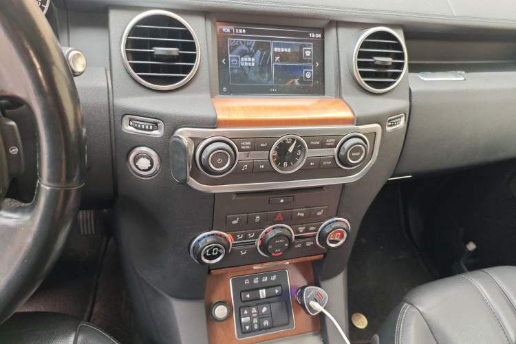 Used Land Rover Discovery 2016 3.0 SC V6 SE
