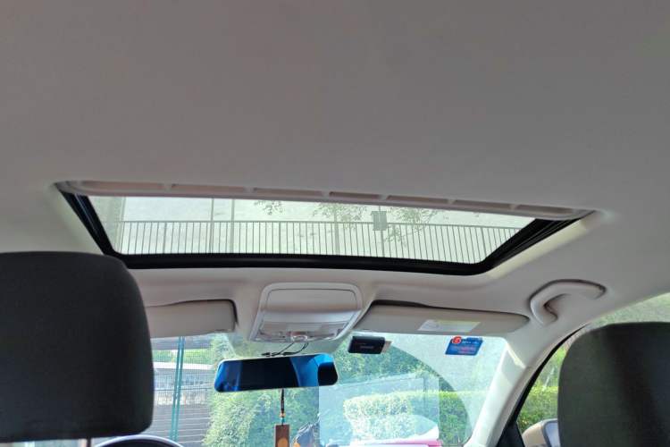 Used Volkswagen Sagitar 2014 Revised Version 1.6L Automatic Leading Edition