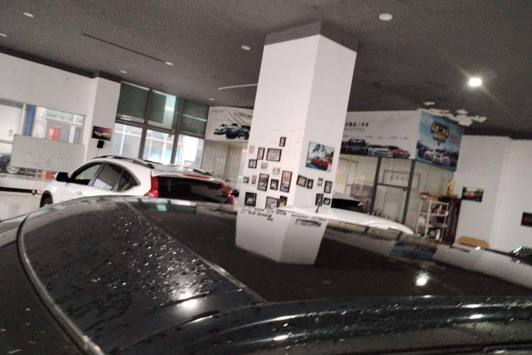 Used Land Rover Range Evoque 2017 2.0T PURE Style Edition
