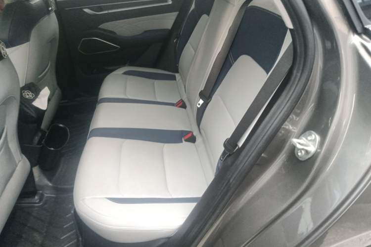 Used Geely Auto Emgrand 2022 4th Generation 1.5L CVT Flagship Model