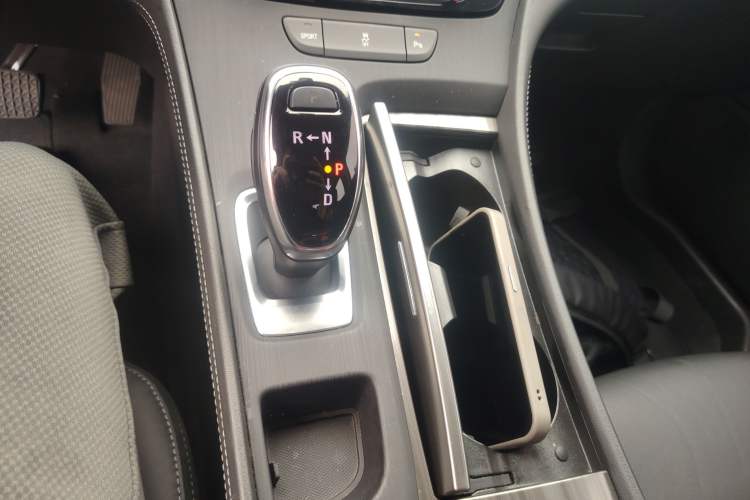 Used Buick LaCrosse 2022 652T Luxury Version Gear Lever