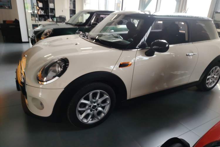 Used MINI MINI 2014 1.5T COOPER Fun