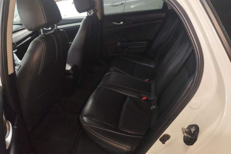 Used Honda Civic 2016 180TURBO CVT Comfort Version
