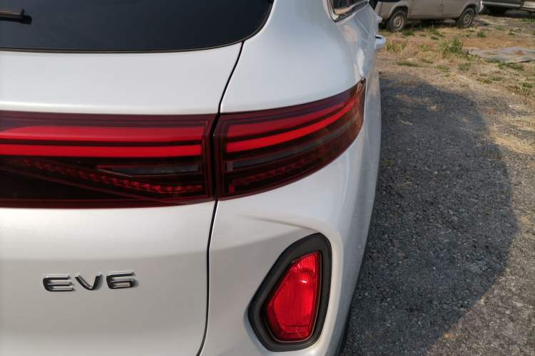 Used Skyworth EV6 2022 520 Joyful Edition Exterior 3