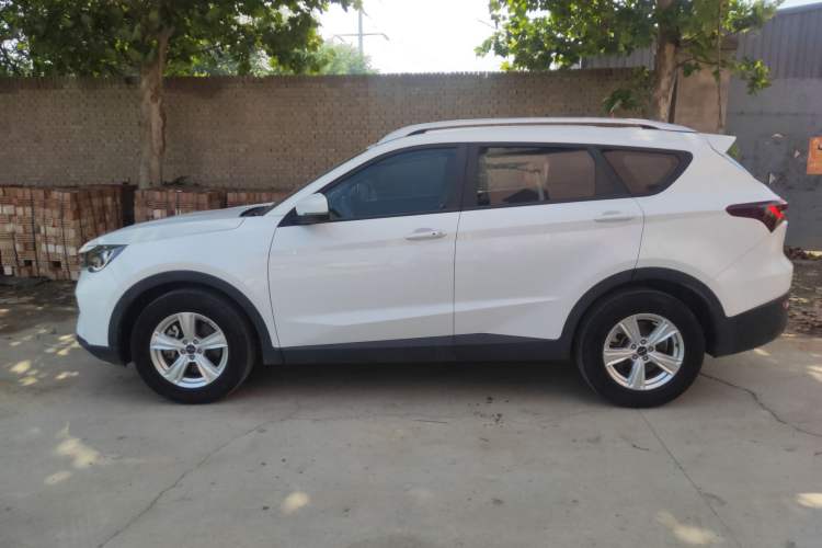 Used JETOUR X70M 2021 1.5T DCT Luxury Partner Model 5 Seats