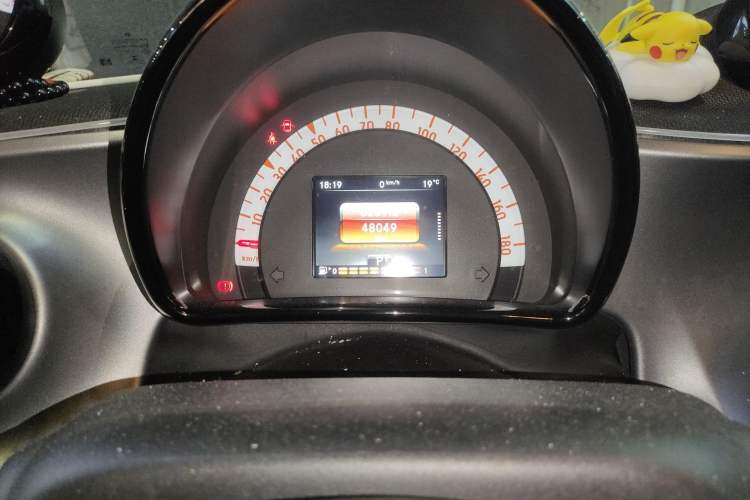 Used smart fortwo 2017 1.0L 52kW New Sound Special Edition China V Emission Standard