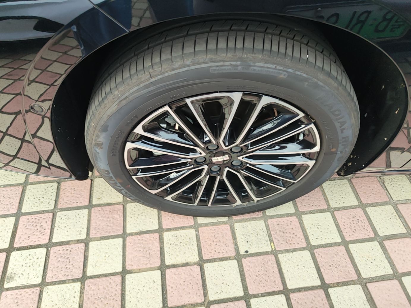 Geely Galaxy 8 2026 Model 225km EM-i Long-Range Ocean Edition — снимка 10