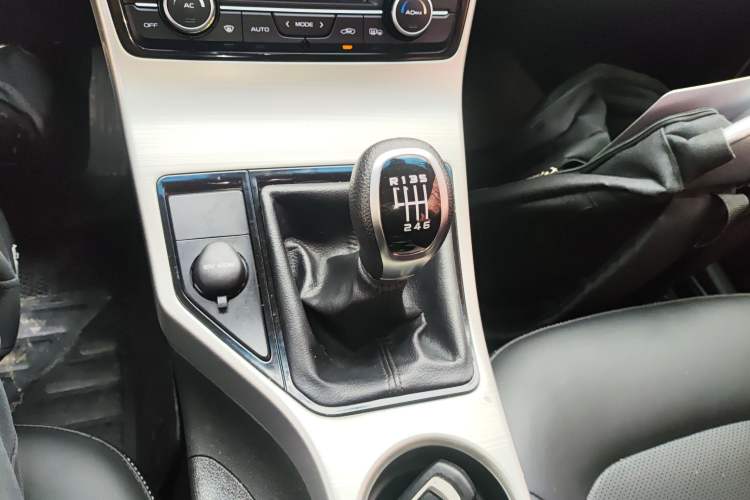 Used Geely Auto Emgrand GL 2017 1.3T Manual Elite Model
