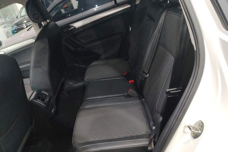 Used Volkswagen Tiguan L 2021 330TSI Automatic Two-Wheel Drive Comfort Edition
