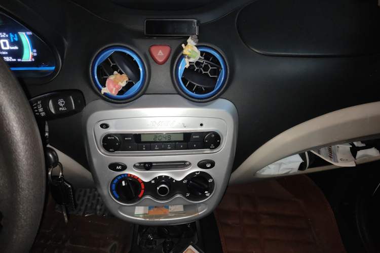 Used JMEV E200L 2018 E200L Standard Model (250 km)