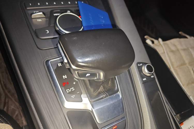 Used Audi A4L 2017 40 TFSI Ambition Edition