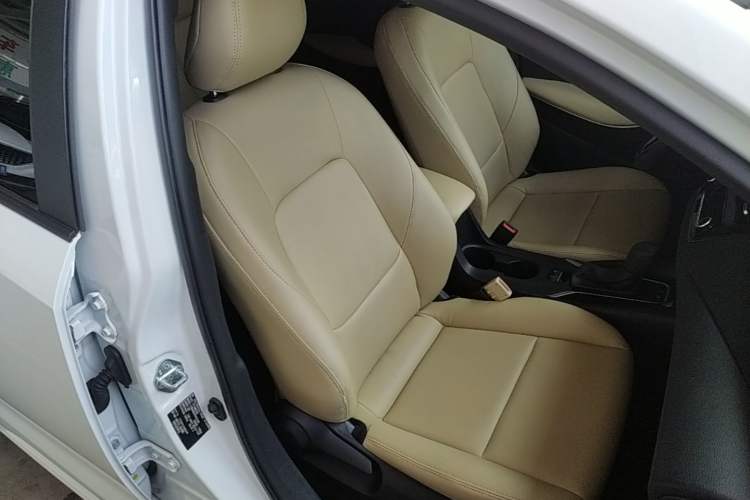 Used Toyota Corolla 2023 1.8L Smart Electric Hybrid Dual-Motor Elite Edition
