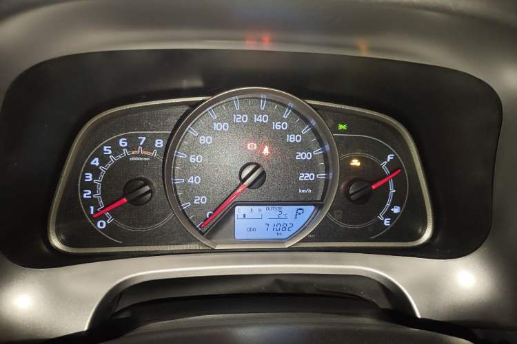 Used Toyota RAV4 2016 2.0L CVT Two-Wheel Drive Comfort Edition China V Standard
