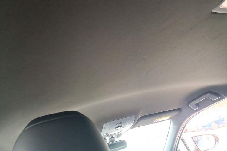 Used Lexus UX 2020 260h Explore-Cool Edition
