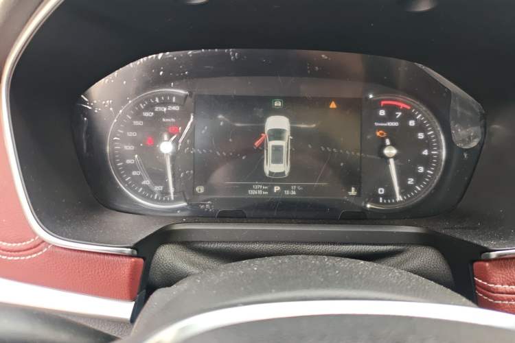 Used Roewe RX5 2016 30T Two-Wheel Drive Automatic Internet Smart Edition Instrument Cluster