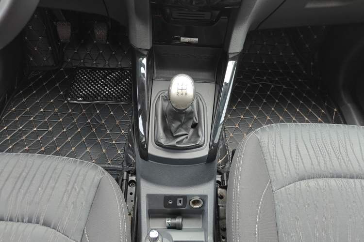 Used Ford EcoSport 2013 1.0L GTDi Manual Luxury Model
