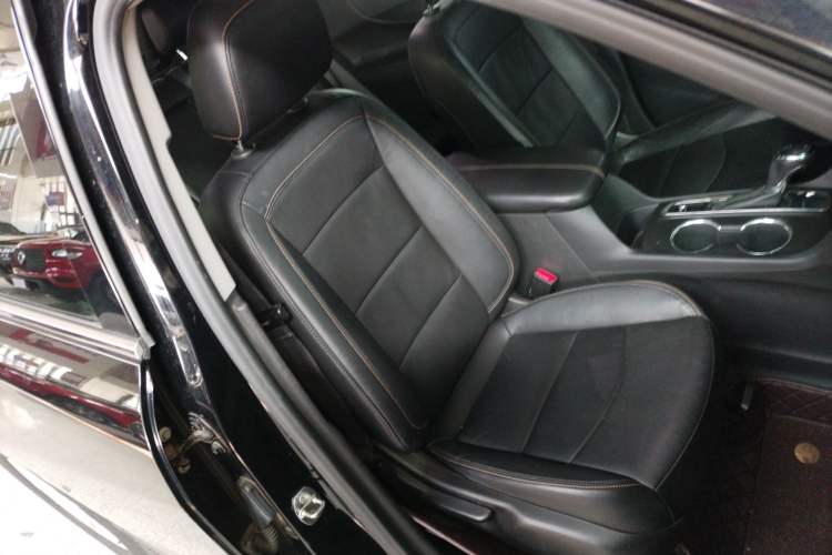 Used Chevrolet Equinox 2019 535T Automatic YuJie Edition China V Standard Right Front Seat