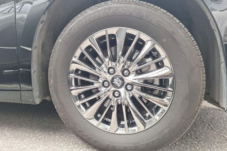 Used Toyota Vellfire 2021 Crown Dual-Engine 2.5L HV Prestige Edition Right Front Wheel Hub