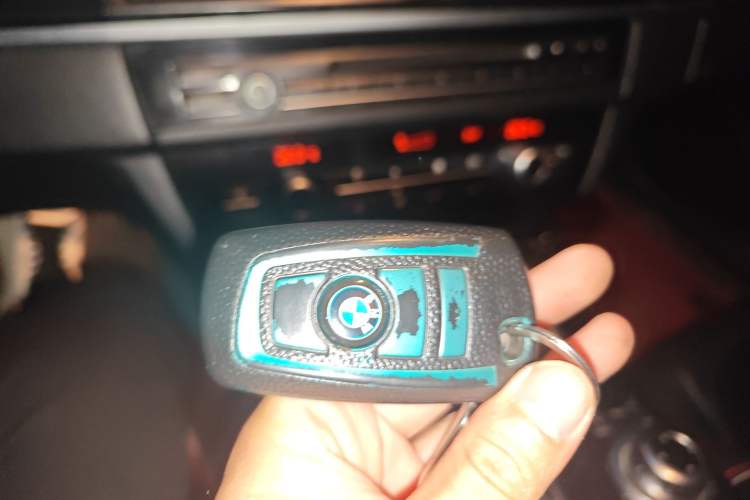 Used BMW 5 Series 2011 523Li Leading Model Vehicle Key