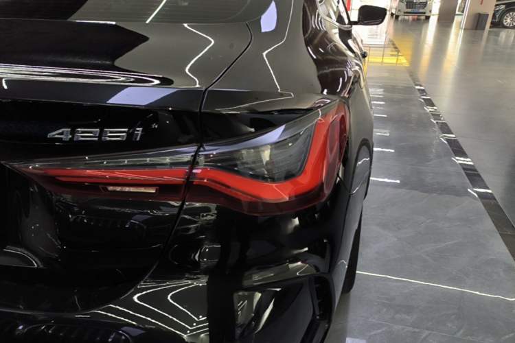 Used BMW 4 Series 2022 425i M Sport Package
