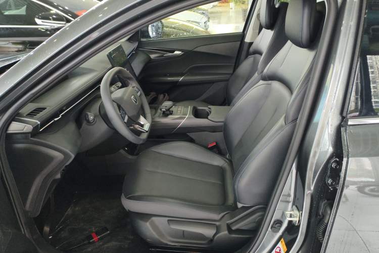 Used Changan Eado 2025 Blue Whale 1.5T 500Bar Prestige Model