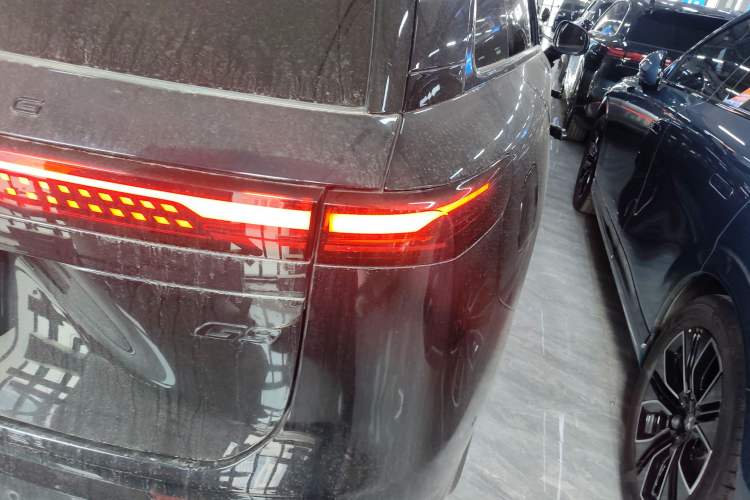 Used XPeng G9 2025 625 Long-Range Max
