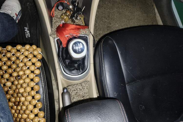 Used Hyundai Verna (older generation) 2010 Sedan 1.4L Manual Comfort GS
