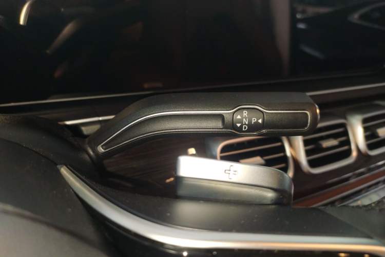 Used Mercedes-Benz GLE 2024 GLE 350 4MATIC Stylish Model