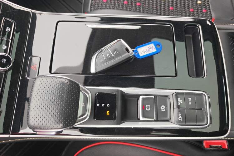 Used Roewe i6 MAX New Energy 2023 EV 420 Skyroof Special Edition
