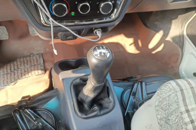 Used Jinbei Hiace X30 2021 1.5L Wealthy Edition Bus China VI Standard SWC15M Gear Lever