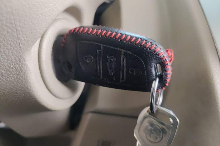 Used Venucia D50 2013 1.6L Automatic Fashion Edition Vehicle Key