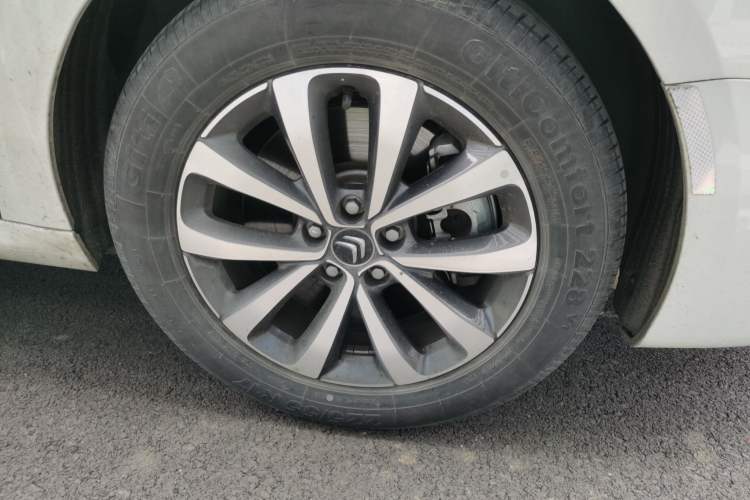 Used Citroen C6 2022 400THP Co-Creation Edition