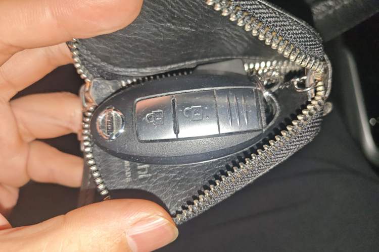 Used Nissan Tiida 2016 1.6L CVT Smart Drive Edition Vehicle Key