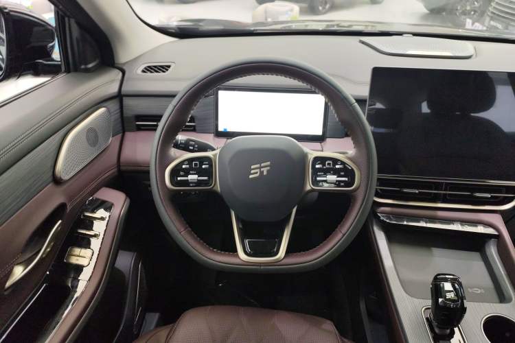 Used JETOUR X90 PRO 2024 1.6T DCT Elite Edition 5 Seats
