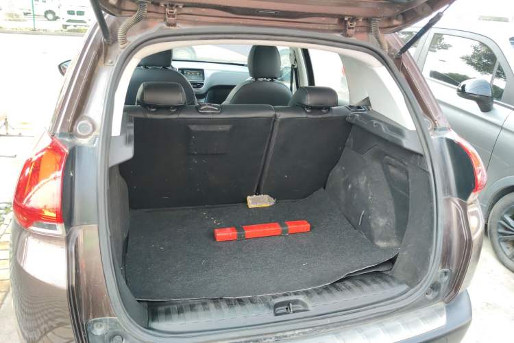 Used Peugeot 2008 2014 1.6L Automatic Fashion Edition