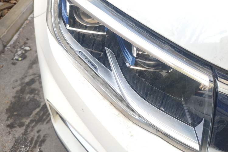 Used CHANGAN CS35PLUS 2018 1.6L Manual Cool Edition China V Standard Right Front Headlight