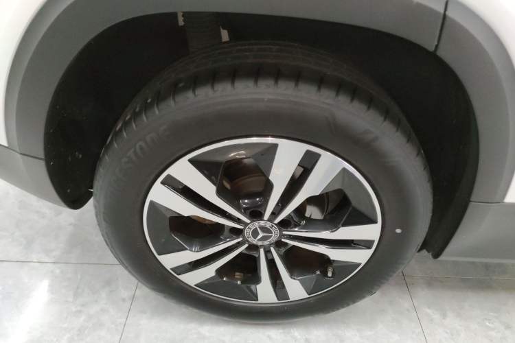 Used Mercedes-Benz GLB 2024 GLB 200 Dynamic Edition Exterior 5